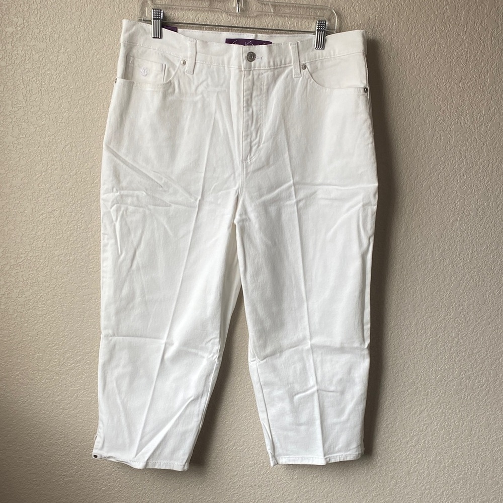 VINTAGE Gloria Vanderbilt Jeans Women's 14 White Amanda Capri Classic Rise